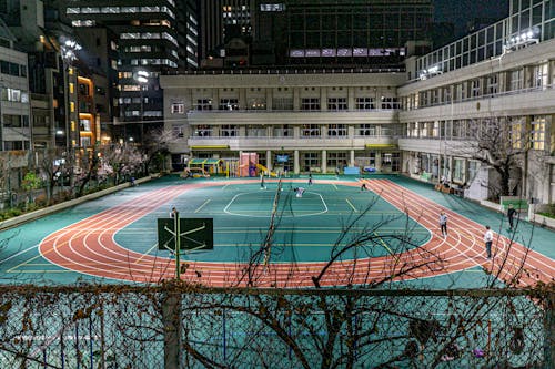 劲升级为